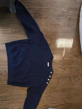 American Eagle Button Shoulder Sweatshirt Small